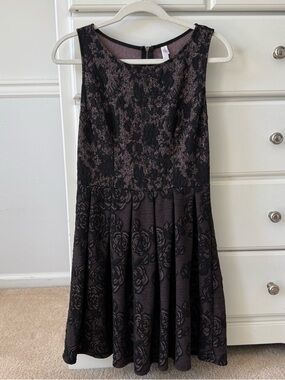 Xhilaration Black and Dusty Pink Rose Jacquard Midi Dress